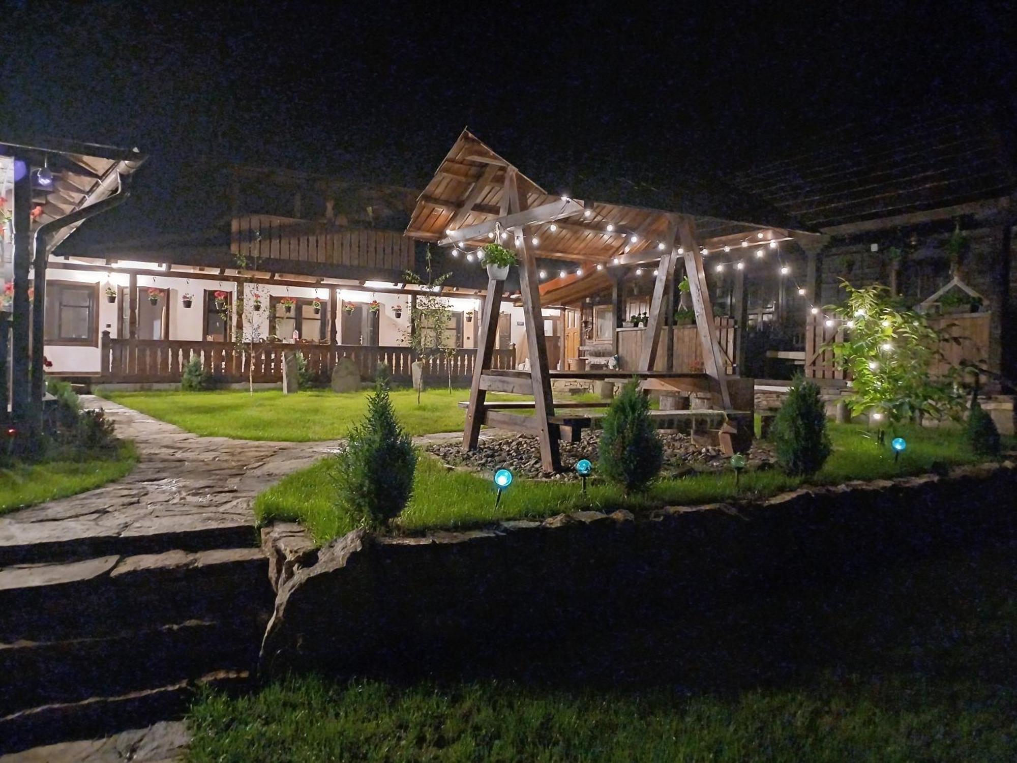 Casuta Din Valea Regilor Villa Gradistea de Munte Eksteriør bilde