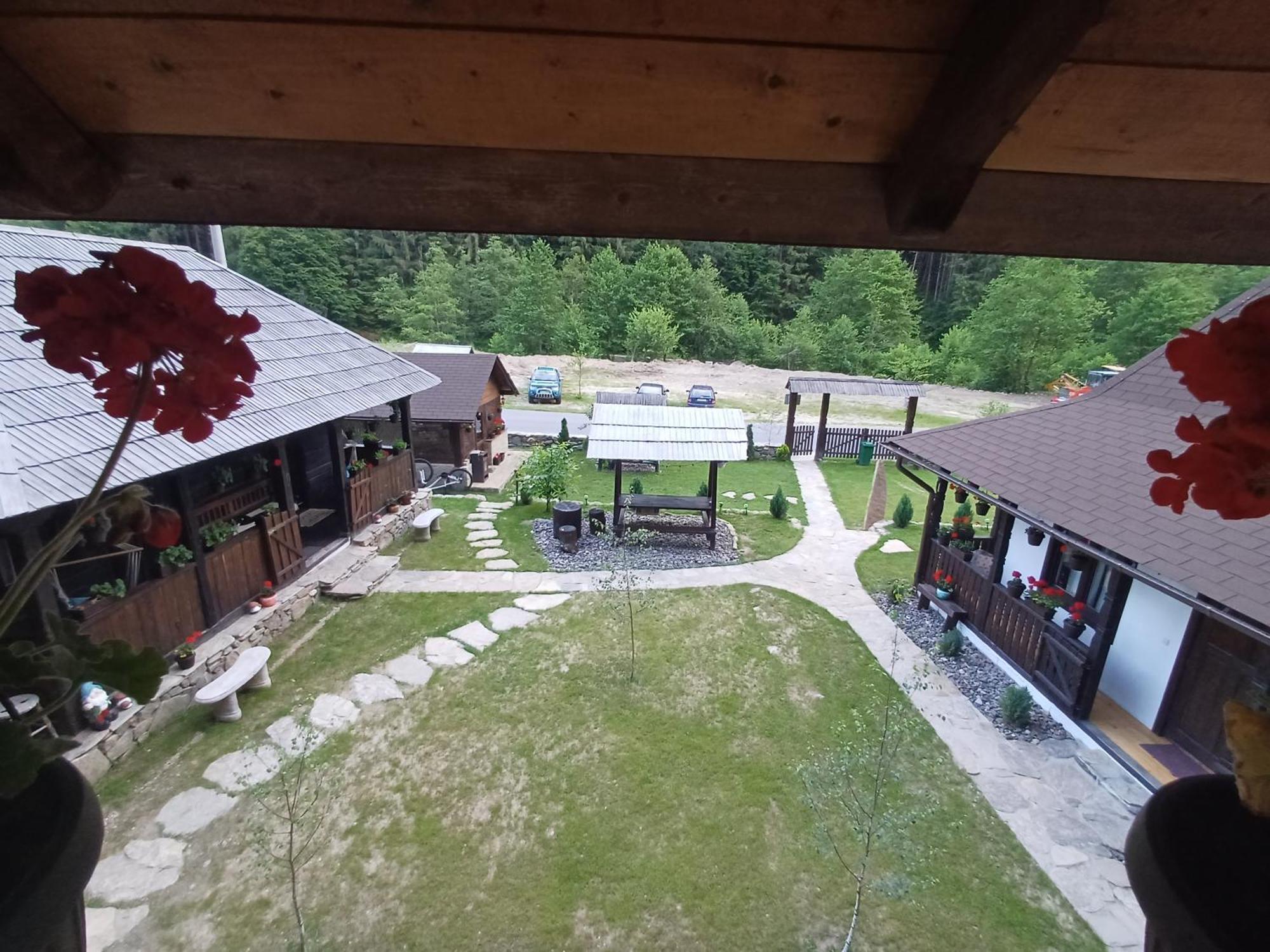 Casuta Din Valea Regilor Villa Gradistea de Munte Eksteriør bilde